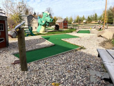 mini golf